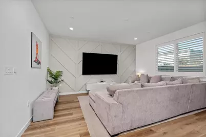 16574 Arbuckle Avenue, Lathrop, CA 95330 - Photo 9