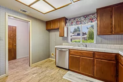 435 Cedar River Way, Sacramento, CA 95831 - Photo 15