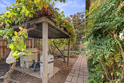 255 Diamond Oaks Rd, Roseville, CA 95678 - Photo 31