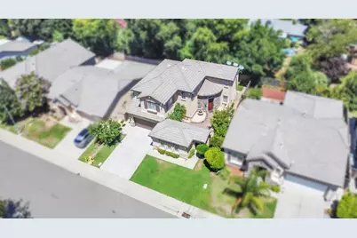 6009 Roswitha Court, Carmichael, CA 95608 - Photo 1