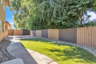 6009 Roswitha Ct, Carmichael, CA 95608 - Photo 39