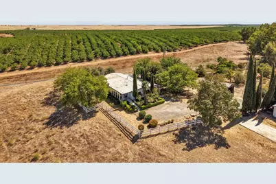 8251 N Waverly Road, Linden, CA 95236 - Photo 17