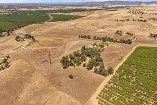 8251 N Waverly Rd, Linden, CA 95236 - Photo 9