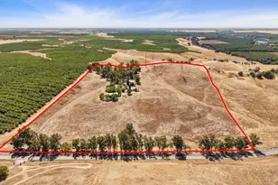 8251 N Waverly Rd, Linden, CA 95236 - Photo 1