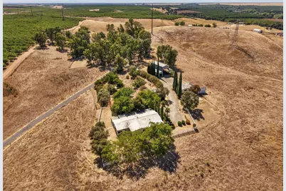 8251 N Waverly Road, Linden, CA 95236 - Photo 3