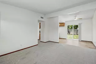 3808 Moonbeam Dr, Sacramento, CA 95827 - Photo 7