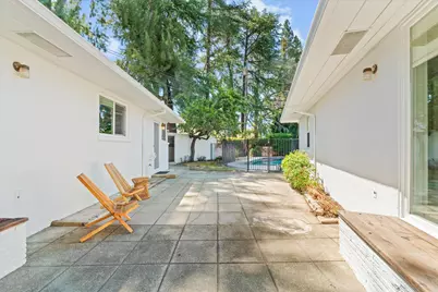 5035 E Street, Sacramento, CA 95819 - Photo 19