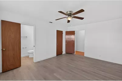 10700 Calvine Road, Elk Grove, CA 95624 - Photo 29