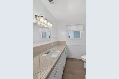 10700 Calvine Road, Elk Grove, CA 95624 - Photo 35