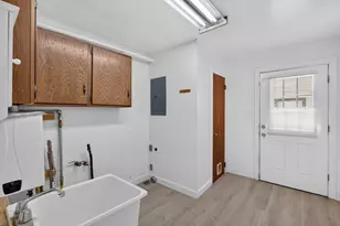 10700 Calvine Rd, Elk Grove, CA 95624 - Photo 43