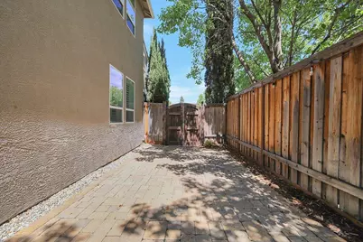 6820 Cherry Ridge Circle, Roseville, CA 95678 - Photo 55