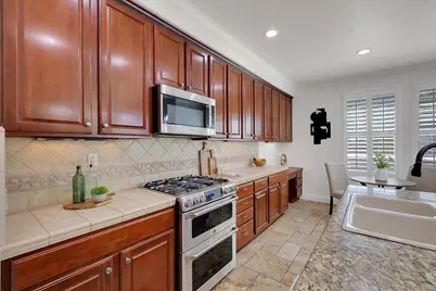 6820 Cherry Ridge Circle, Roseville, CA 95678 - Photo 15