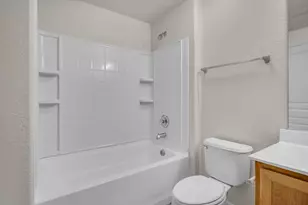 2882 Brighton Beach Way, Elk Grove, CA 95758 - Photo 35