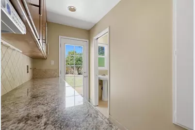 1221 Highland Avenue, Yuba City, CA 95991 - Photo 27