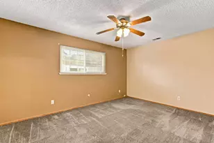 205 Alpine Pl, Woodland, CA 95695 - Photo 21