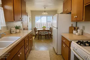 726 Louie Ave, Lodi, CA 95240 - Photo 7
