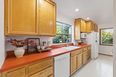 7320 Lincoln Avenue, Carmichael, CA 95608 - Photo 11