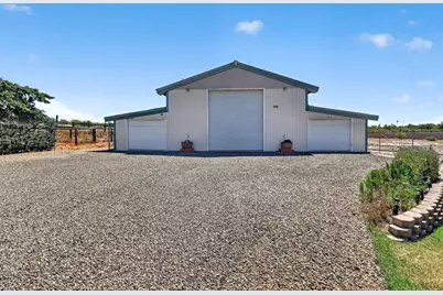 20605 Road 31, Madera, CA 93638 - Photo 35