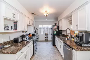 3204 Back Cir, Sacramento, CA 95821 - Photo 13