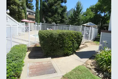 7401 Auburn Oaks Court #T, Citrus Heights, CA 95621 - Photo 33
