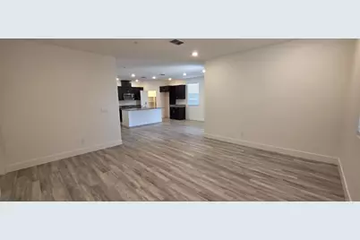 816 Loon Street, Lathrop, CA 95330 - Photo 11