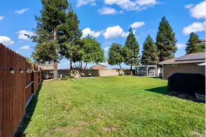 5090 Congressional Street, Chowchilla, CA 93610 - Photo 33