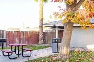 4435 Hughes Ln, Bakersfield, CA 95304 - Photo 9