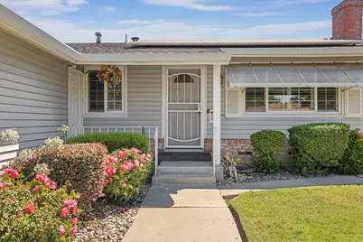 5652 Holiday Drive, Stockton, CA 95207 - Photo 3