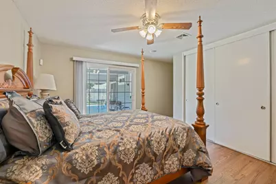 5652 Holiday Drive, Stockton, CA 95207 - Photo 21