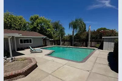 404 Robin Hood, Modesto, CA 95350 - Photo 21