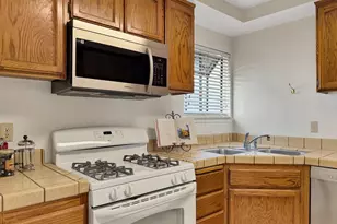 7409 Auburn Oaks Ct, Citrus Heights, CA 95621 - Photo 7