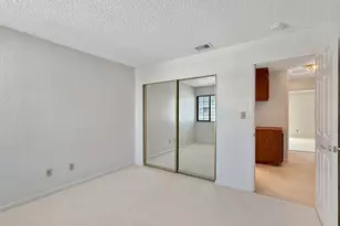7409 Auburn Oaks Ct, Citrus Heights, CA 95621 - Photo 17