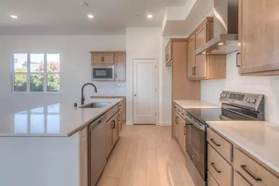 411 6th Street, West Sacramento, CA 95605 - Photo 17