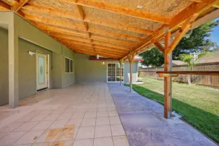 601 Crow Creek Dr, Galt, CA 95632 - Photo 7