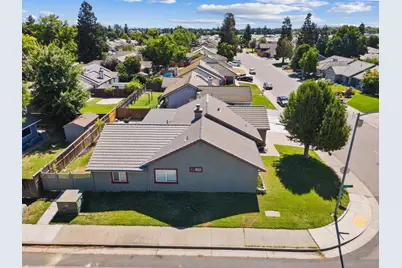 601 Crow Creek Drive, Galt, CA 95632 - Photo 3
