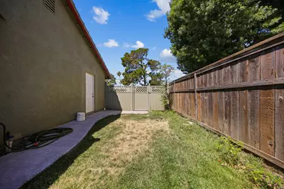 601 Crow Creek Drive, Galt, CA 95632 - Photo 11