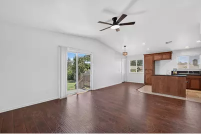 6572 Juneau Way, North Highlands, CA 95660 - Photo 5