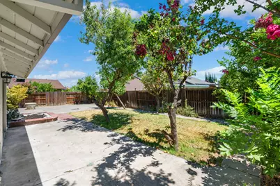 5718 Tam O Shanter Drive, Stockton, CA 95210 - Photo 43