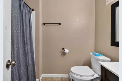 5704 Glassboro Way, Sacramento, CA 95842 - Photo 21