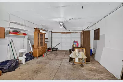 1754 Urbana Way, Sacramento, CA 95833 - Photo 23