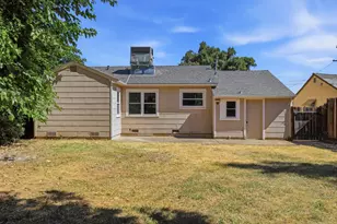 408 Leitch Ave, Sacramento, CA 95815 - Photo 41