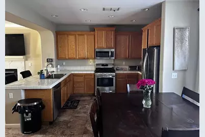 5748 Amnest Way, Sacramento, CA 95835 - Photo 3