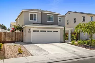 6422 Maple Leaf Ln, Riverbank, CA 95367 - Photo 1