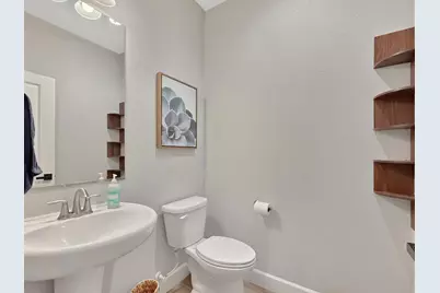 6464 Garland Way, Roseville, CA 95747 - Photo 9