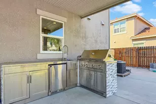 6464 Garland Way, Roseville, CA 95747 - Photo 55