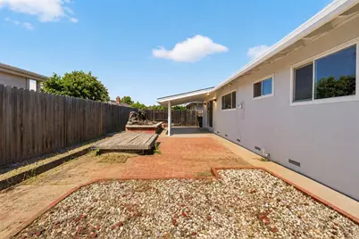 4304 Iowa Avenue, Sacramento, CA 95824 - Photo 27