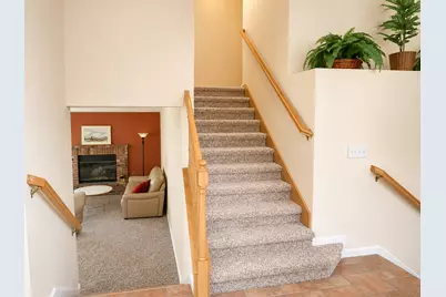 8874 Starfall Way, Elk Grove, CA 95624 - Photo 5