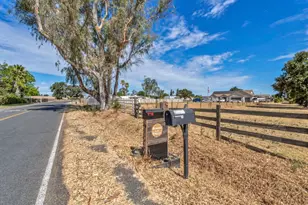 25555 N Hwy 99, Acampo, CA 95220 - Photo 5