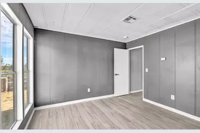 25555 N Highway 99, Acampo, CA 95220 - Photo 23
