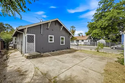 3401 12th Avenue, Sacramento, CA 95817 - Photo 31